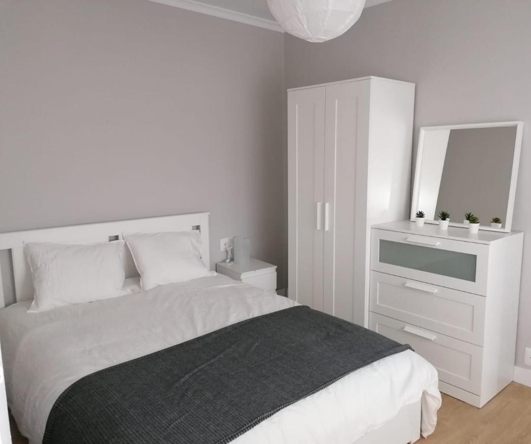 Holiday home Morin Grey Casa En El Corazon De La Ribeira Sacra