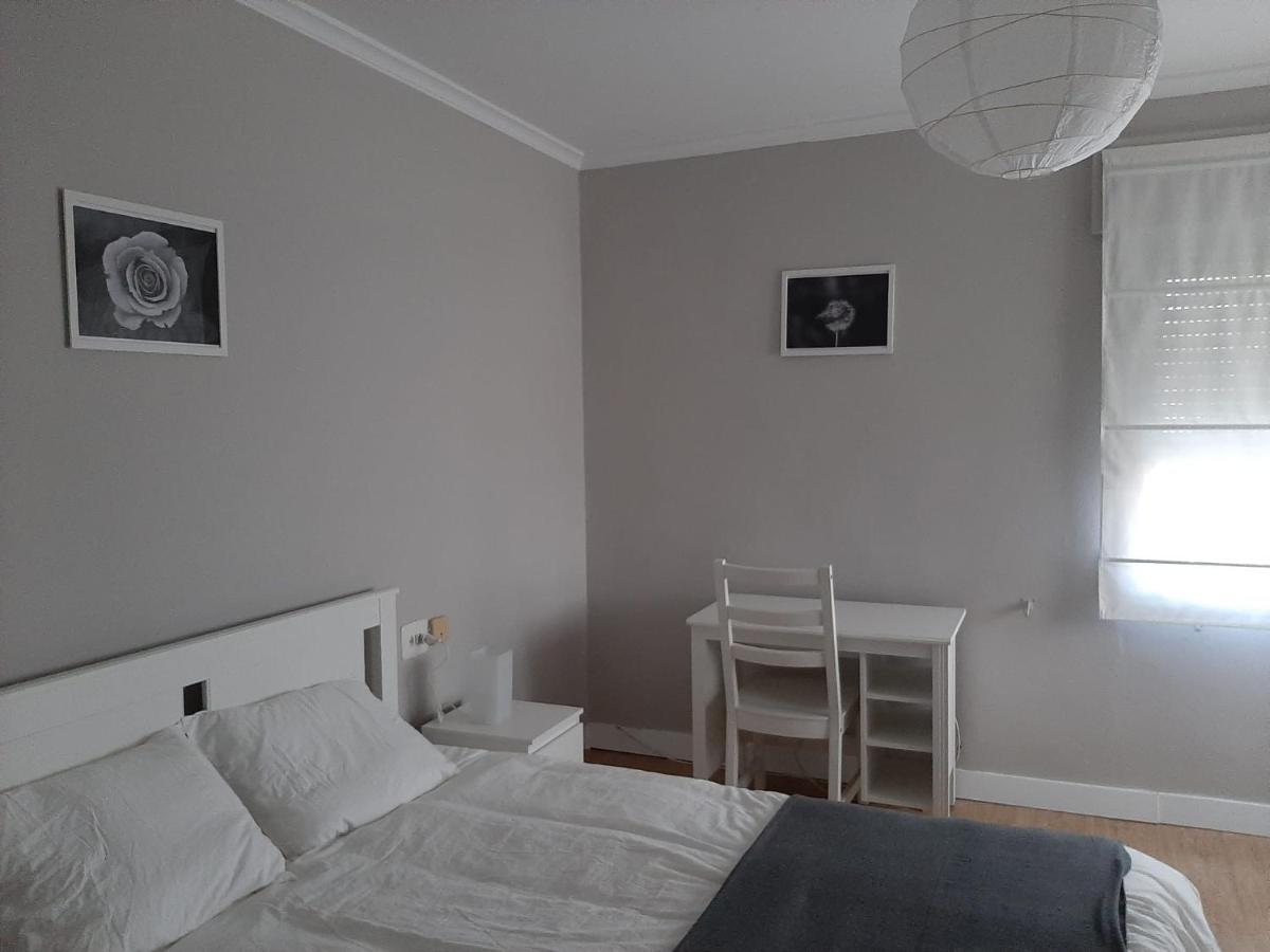 Morin Grey Casa En El Corazon De La Ribeira Sacra Holiday home Monforte De Lemos